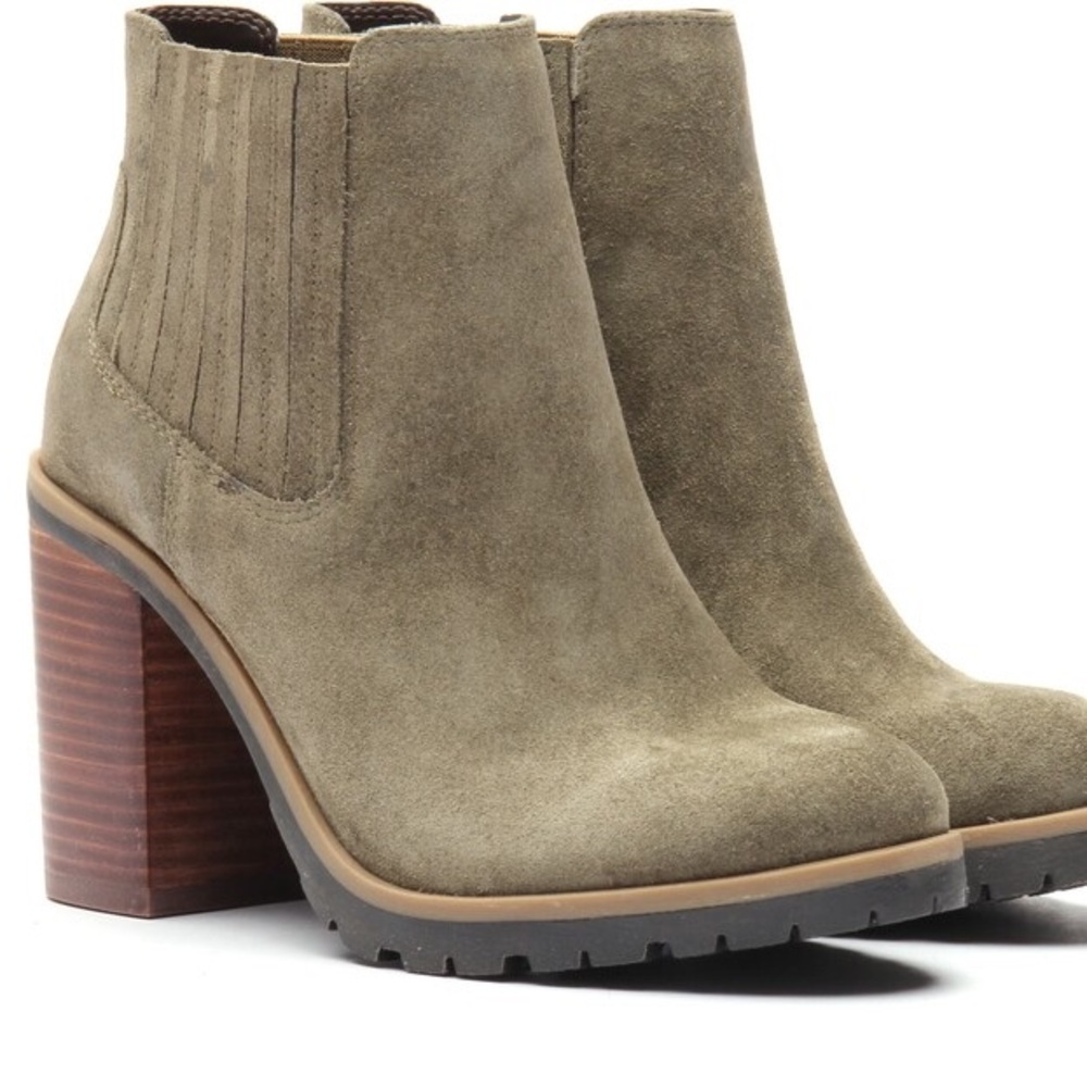 Crevo Kate Stacked Heel Bootie